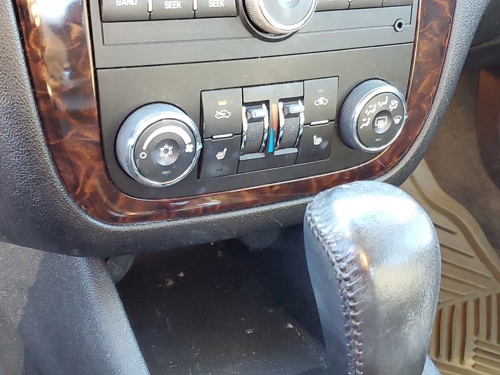 Used 2012 Chevrolet Impala LTZ image 17