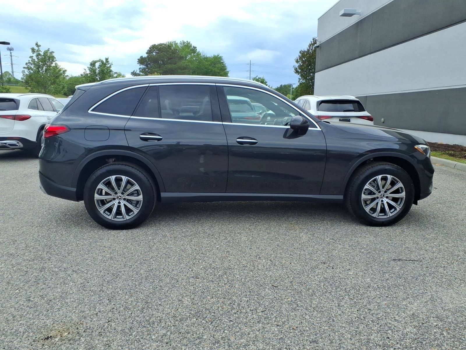 New 2026 Mercedes-Benz GLC 300 4MATIC image 5