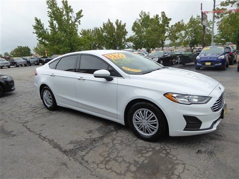 Used 2019 Ford Fusion S image 5