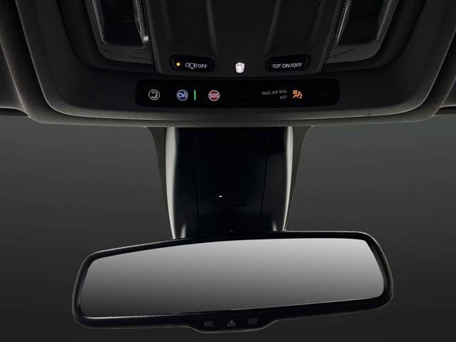 Used 2022 Chevrolet Silverado 2500 LT w/ Convenience Package image 26