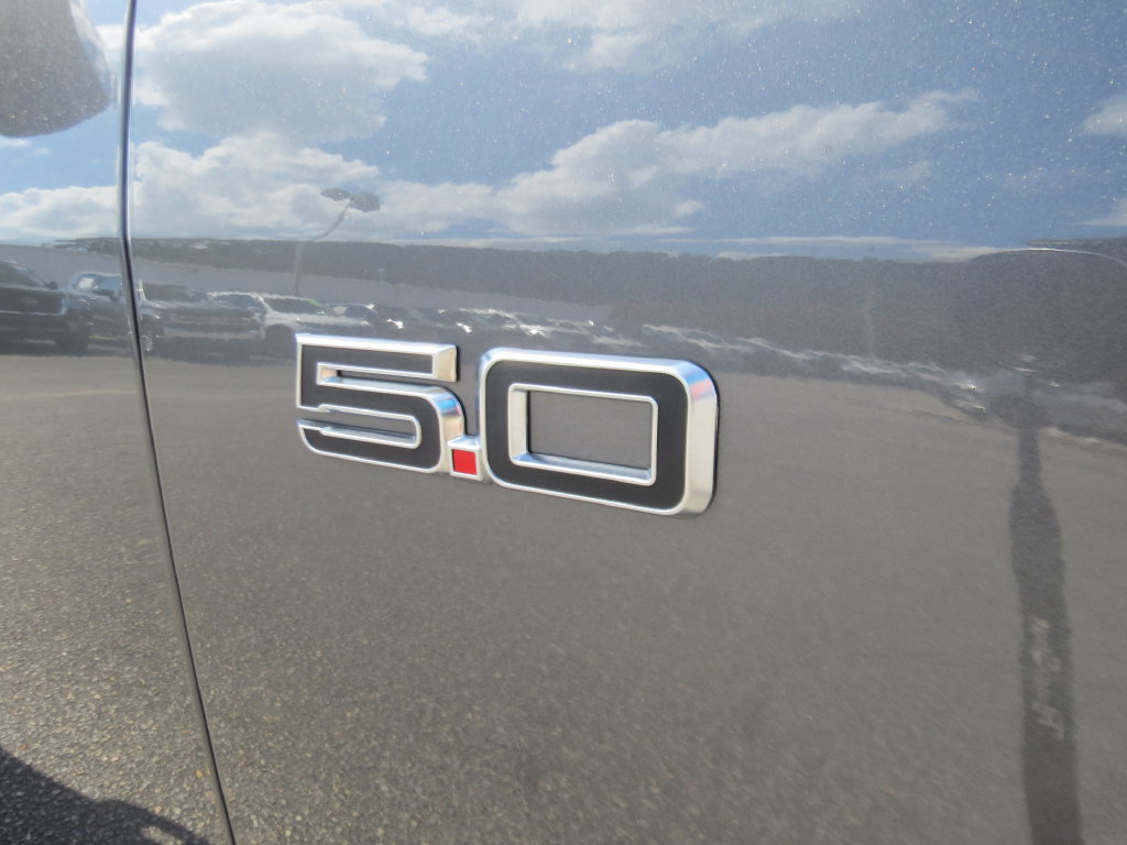 Used 2024 Ford Mustang GT RWD image 11