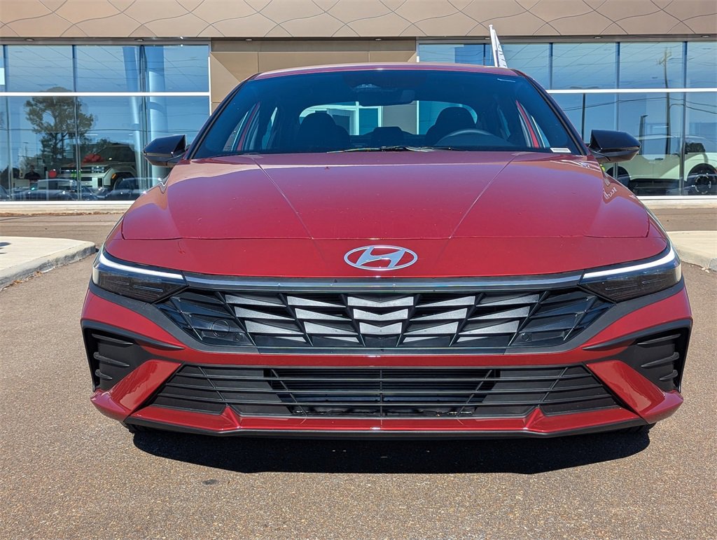 Certified 2026 Hyundai Elantra Sport image 2