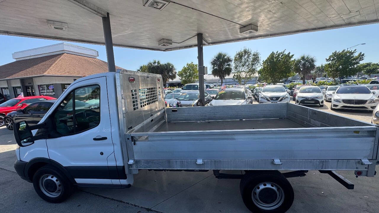 Used 2018 Ford Transit 250 138 image 9