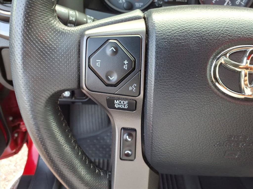 Used 2017 Toyota Tacoma TRD Sport w/ Premium & Technology Package AWD/4WD image 29