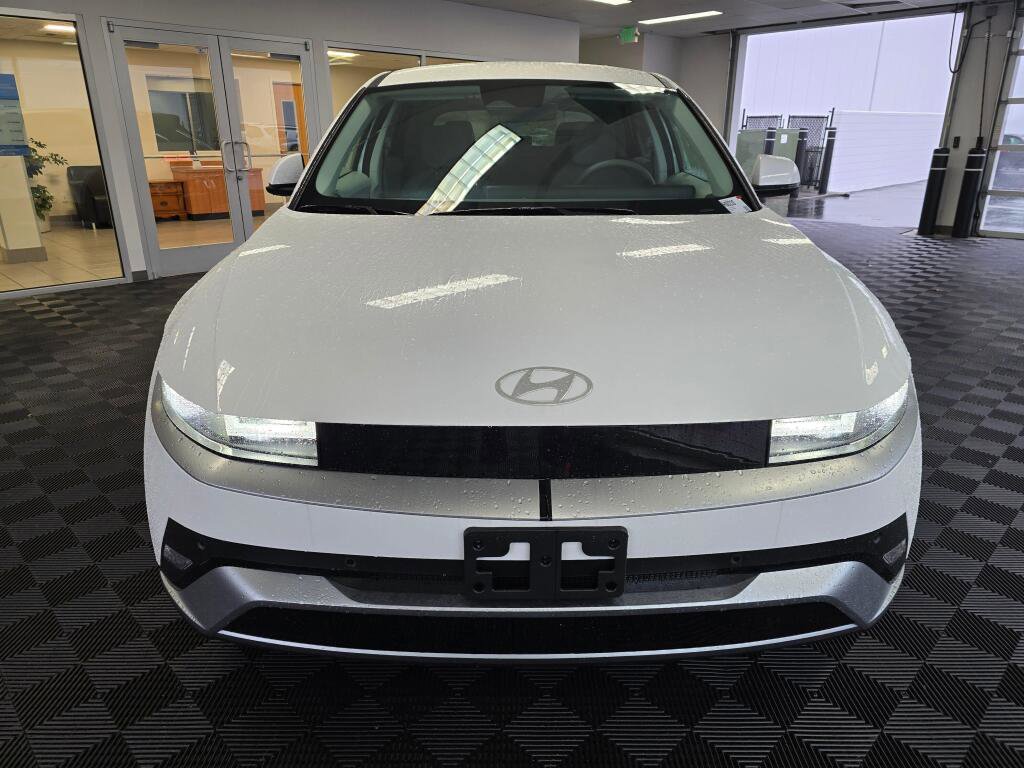 New 2026 Hyundai Ioniq 5 SE image 10