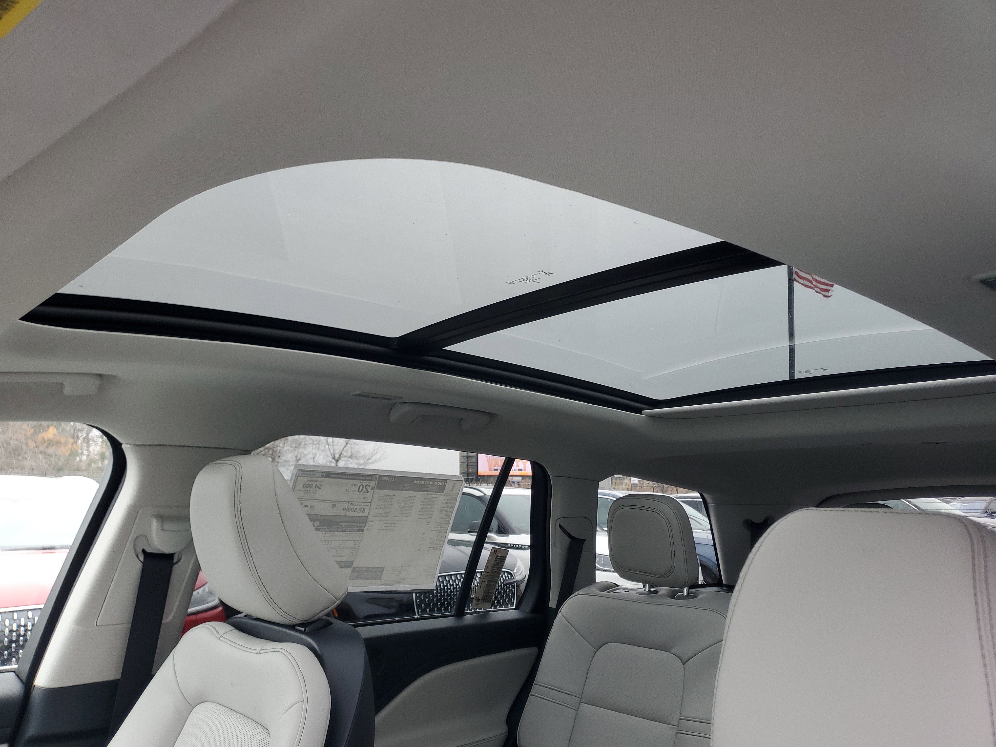 New 2026 Lincoln Aviator AWD image 10