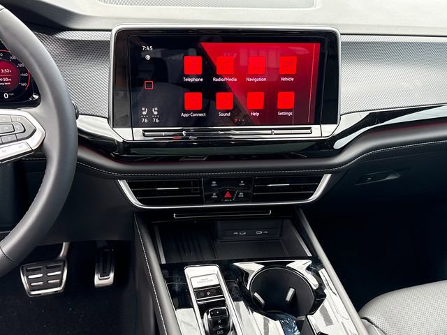 New 2026 Volkswagen Atlas Cross Sport SEL Premium R-Line image 15