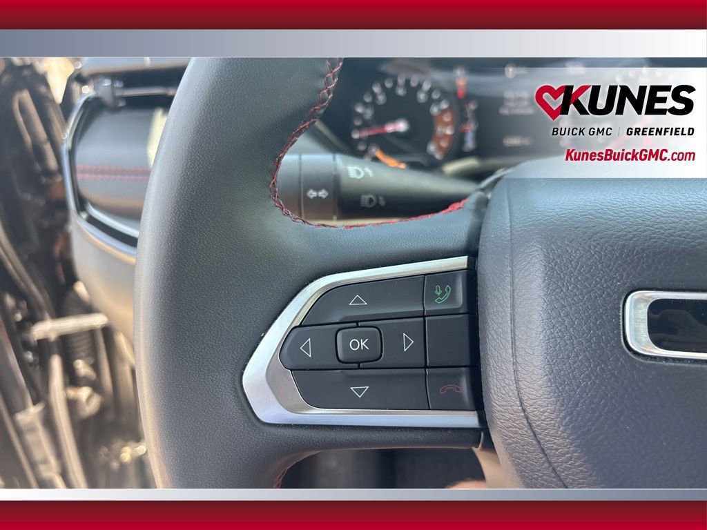 Used 2024 Jeep Compass Trailhawk image 14