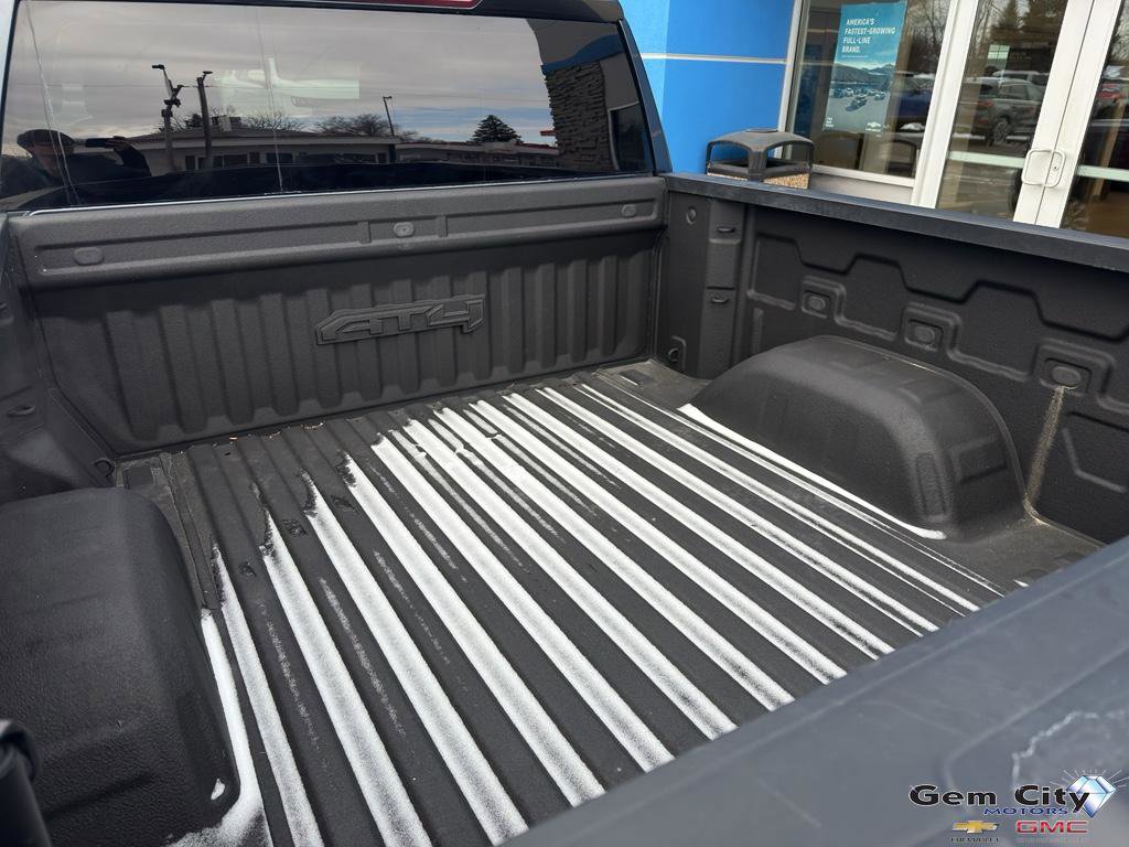 Used 2021 GMC Sierra 1500 AT4 image 8