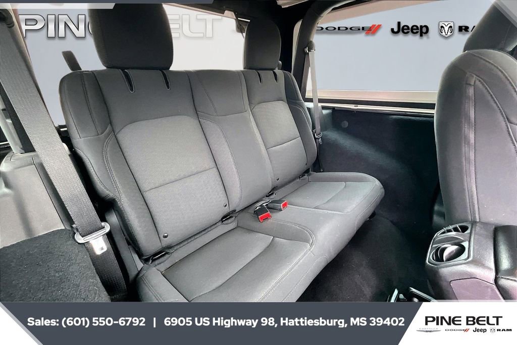 Used 2021 Jeep Wrangler Sport S image 20