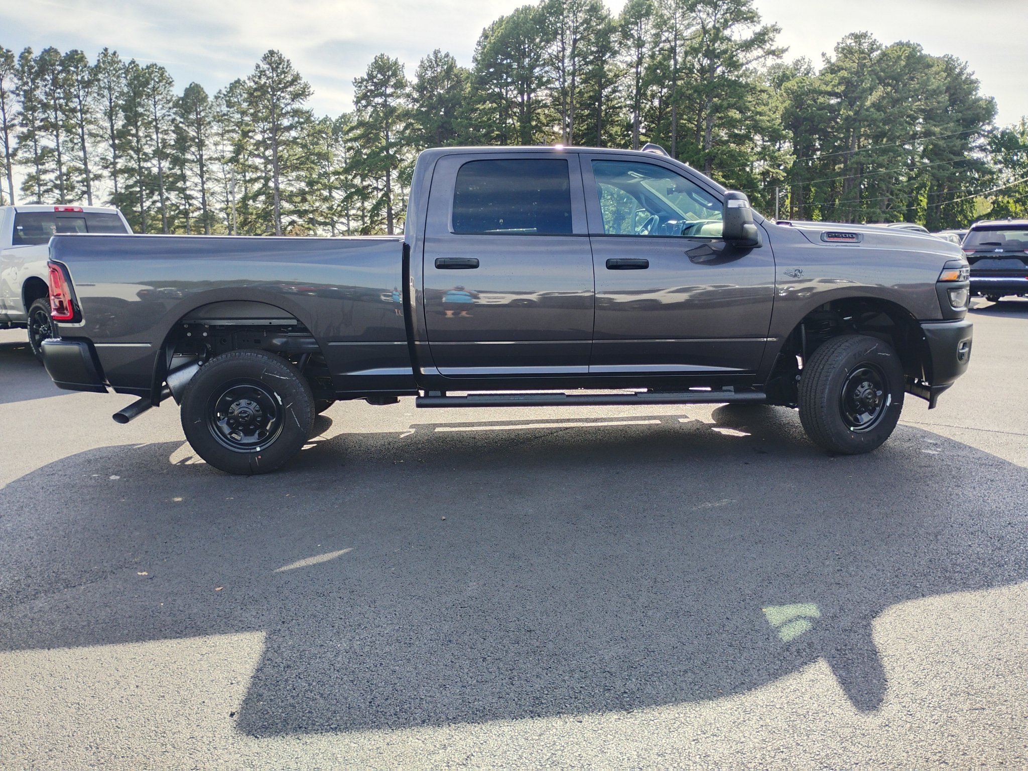 New 2027 RAM 2500 Tradesman AWD/4WD image 4