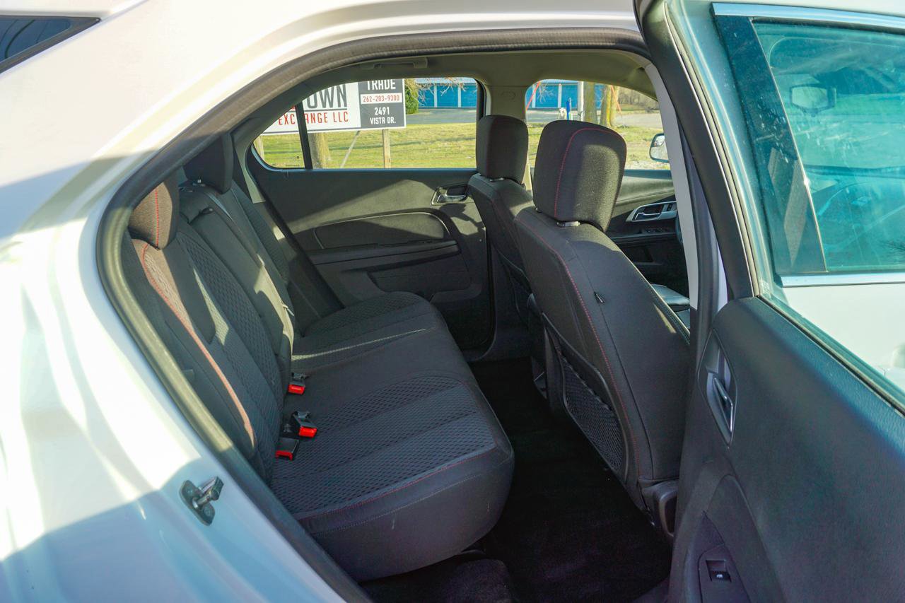 Used 2013 Chevrolet Equinox LS image 18