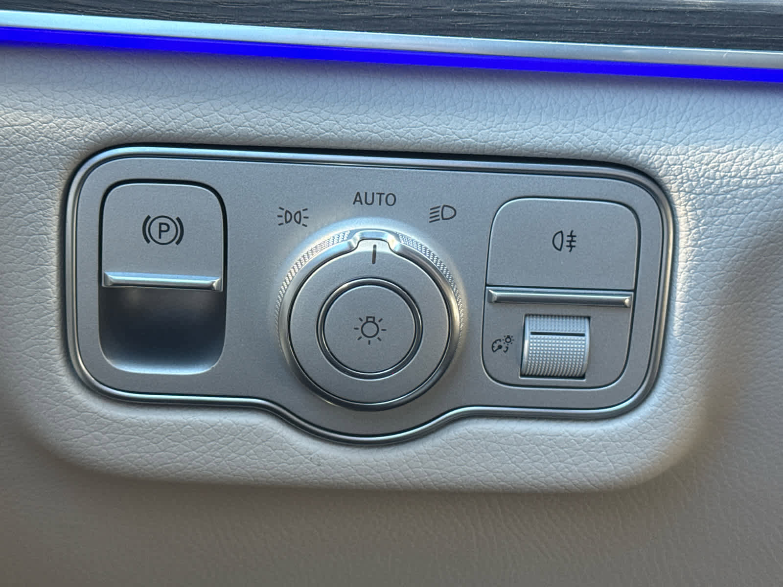 New 2026 Mercedes-Benz GLE 450 4MATIC image 24