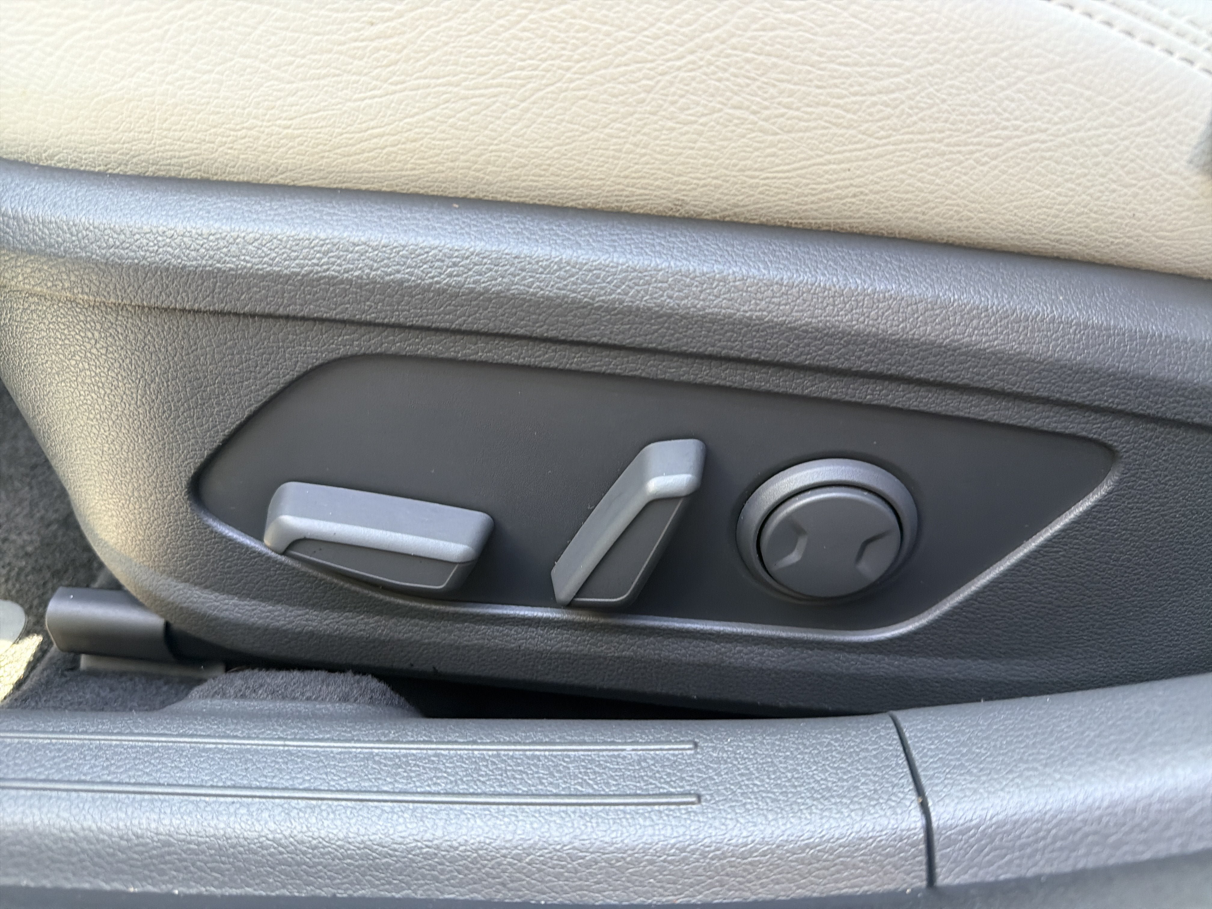 Used 2024 Hyundai Sonata SEL w/ Convenience Package FWD image 10