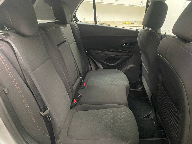 Used 2018 Chevrolet Trax LS image 12