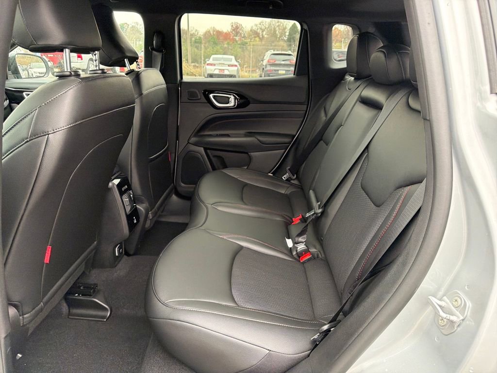 New 2026 Jeep Compass Trailhawk w/ Sun, Sound & Navigation Group image 23