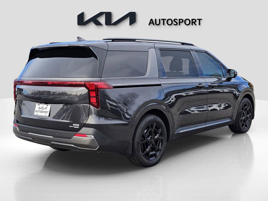 Certified 2026 Kia Carnival SX w/ SX Dark Edition Package image 8
