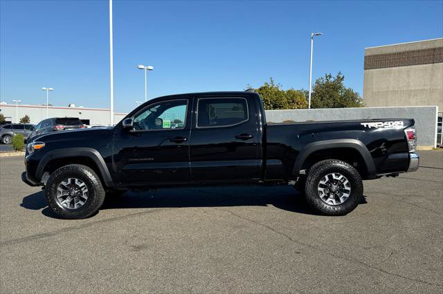 Certified 2023 Toyota Tacoma TRD Off-Road AWD/4WD image 9