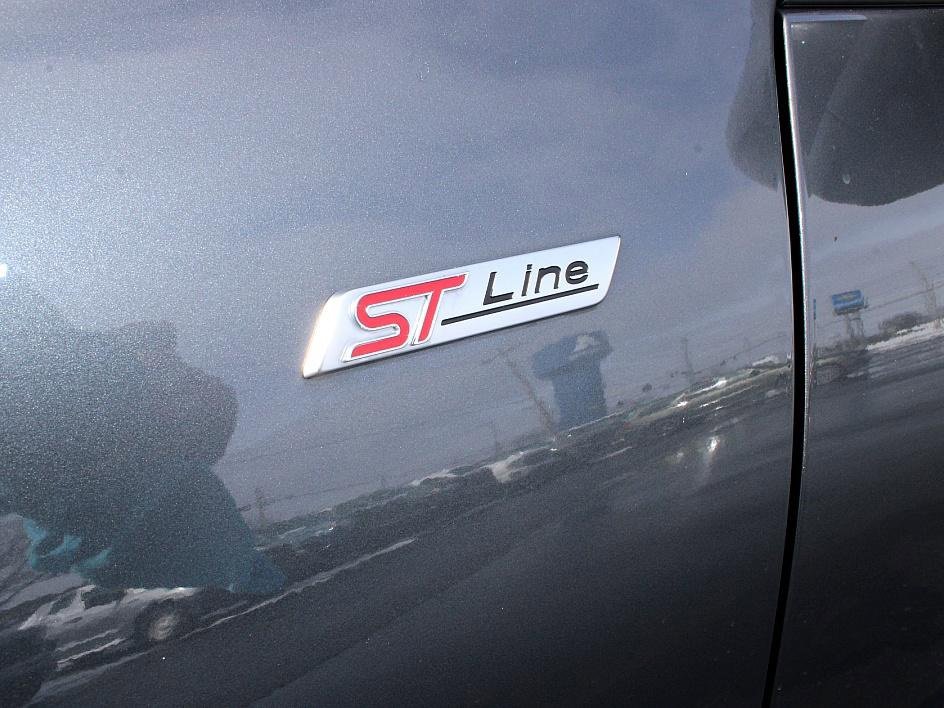 Used 2023 Ford Escape ST-Line Elite image 8