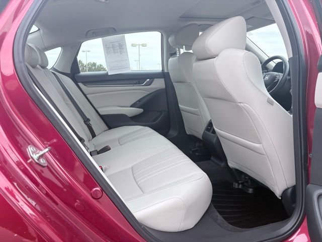 Used 2018 Honda Accord Touring image 27