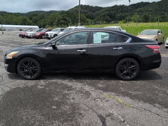 Used 2013 Nissan Altima 3.5 SV FWD image 5