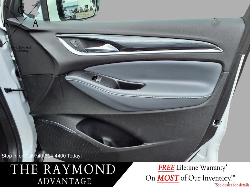 Used 2023 Buick Enclave Essence w/ Experience Buick Package AWD/4WD image 11