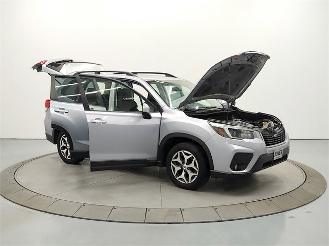 Used 2021 Subaru Forester Premium image 9
