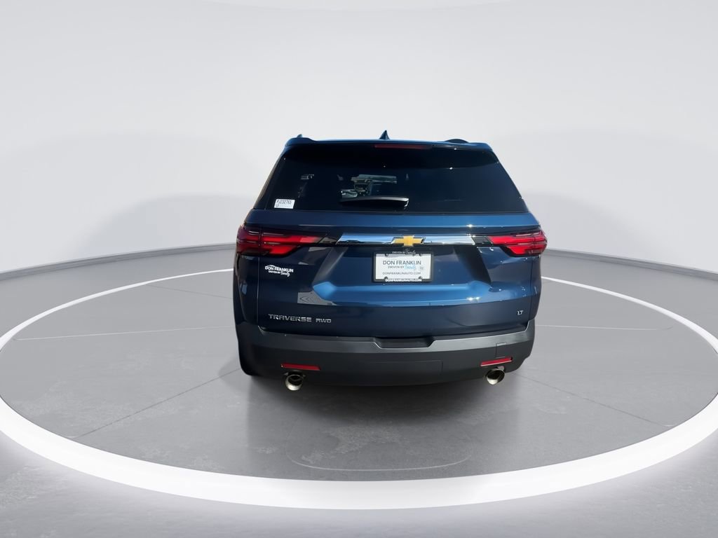 Used 2023 Chevrolet Traverse LT w/ LPO, Floor Liner Package AWD/4WD image 7