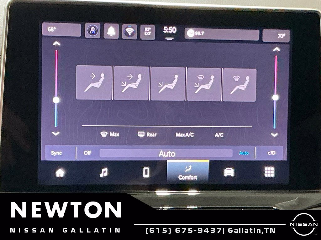 Used 2025 Jeep Compass Trailhawk AWD/4WD image 31