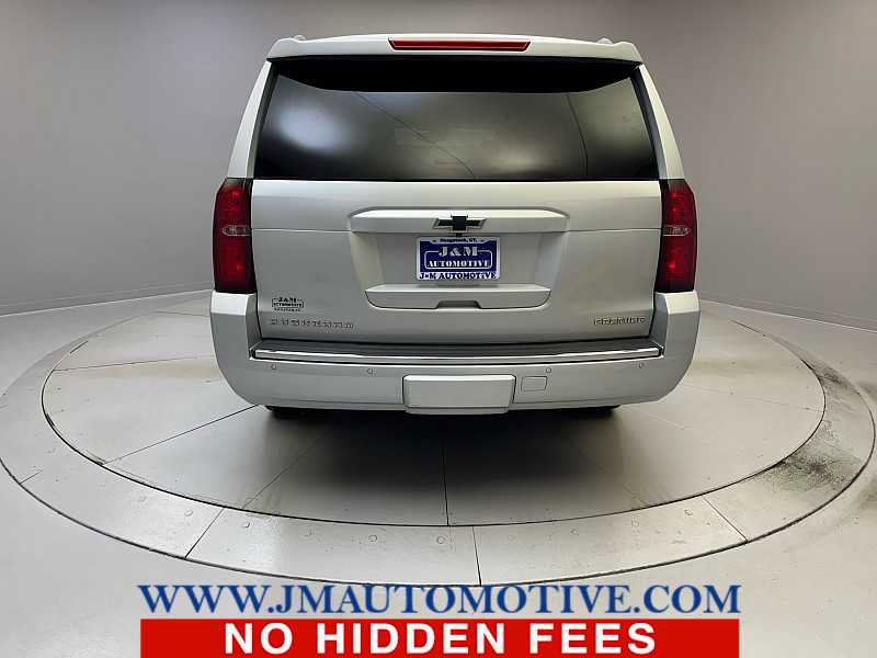 Used 2020 Chevrolet Suburban Premier image 4