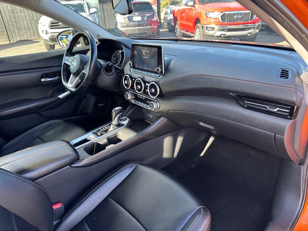 Used 2021 Nissan Sentra SR w/ SR Premium Package image 22