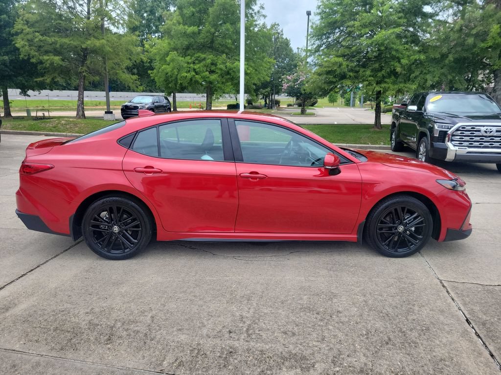 Certified 2025 Toyota Camry SE w/ Convenience Package AWD/4WD image 8