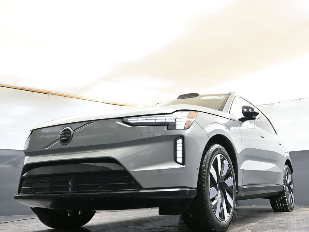 New 2025 Volvo EX90 Ultra image 28
