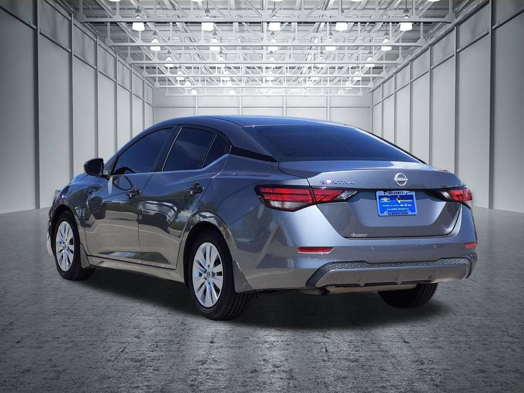Used 2025 Nissan Sentra S FWD video 3