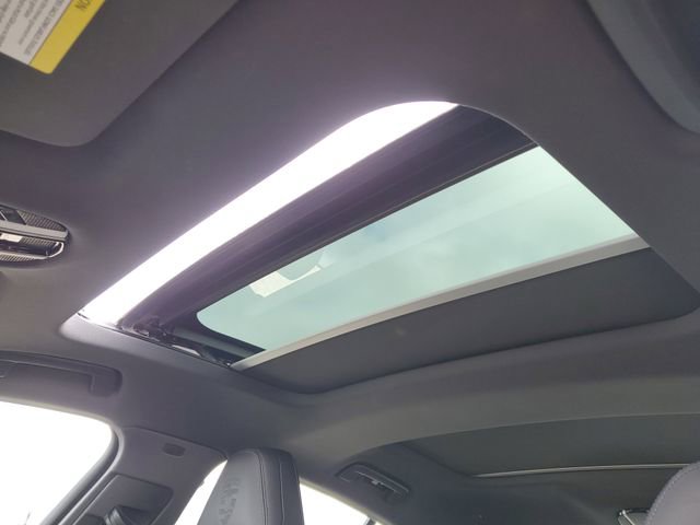 Used 2023 Porsche Panamera 4 Platinum Edition image 6