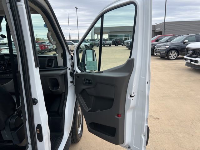 Used 2023 Ford Transit 250 Base image 20