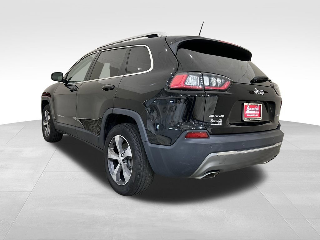 Used 2019 Jeep Cherokee Limited AWD/4WD image 3