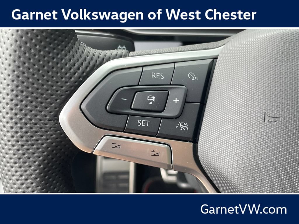 New 2026 Volkswagen Jetta GLI Autobahn FWD image 17