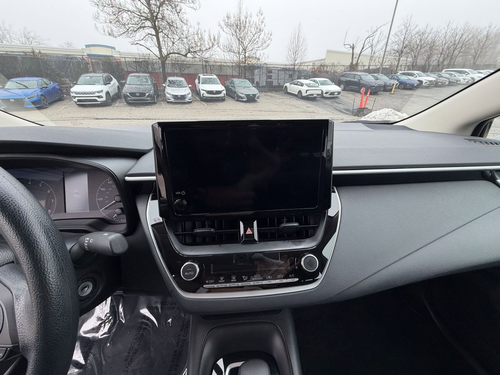 Used 2025 Toyota Corolla LE image 17