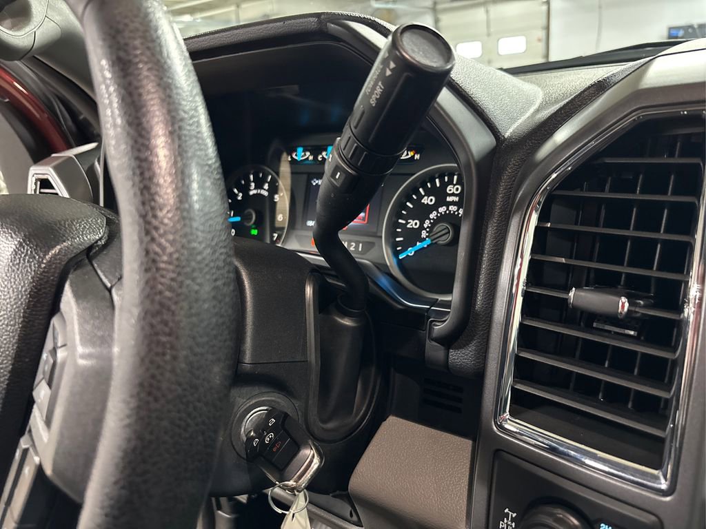 Used 2016 Ford F150 XLT w/ Equipment Group 302A Luxury image 30