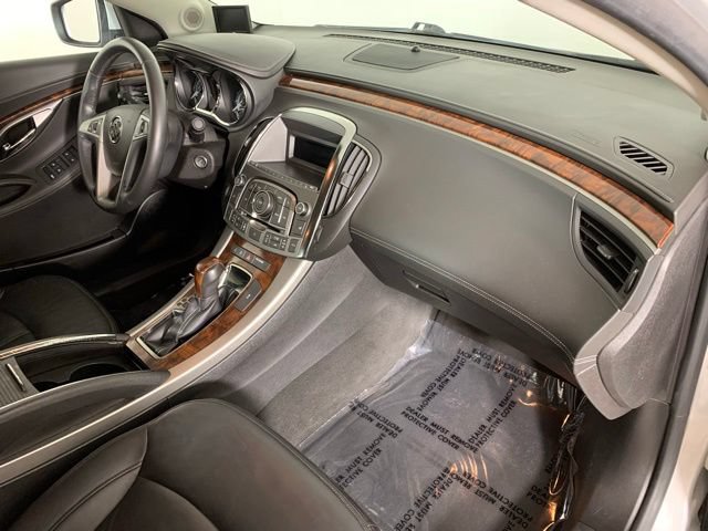 Used 2011 Buick LaCrosse CXL FWD image 21