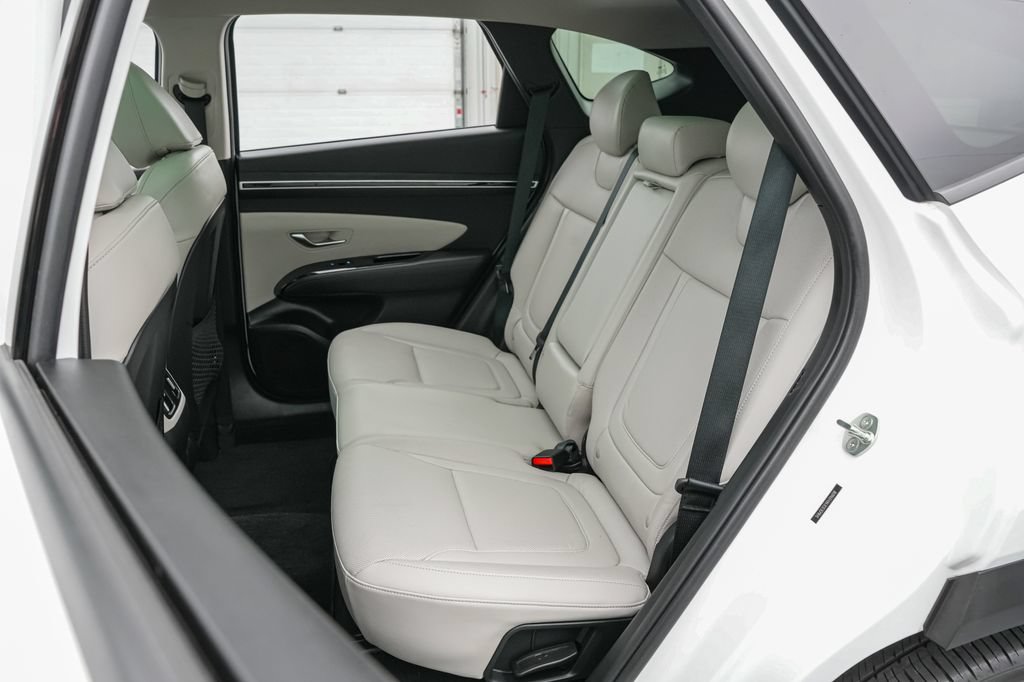 Used 2024 Hyundai Tucson Limited FWD image 19