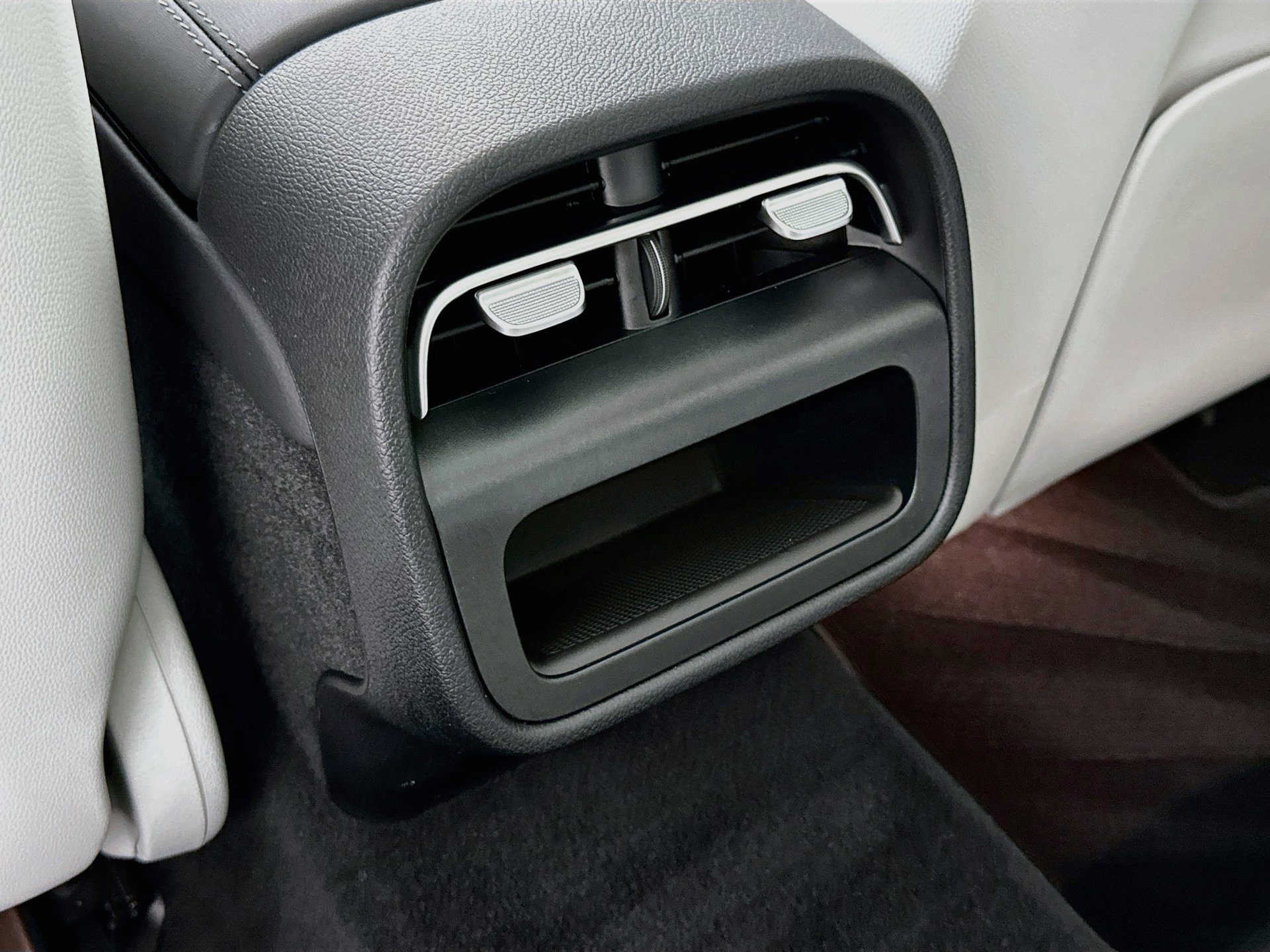 Certified 2025 Mercedes-Benz E 450 4MATIC Sedan image 28