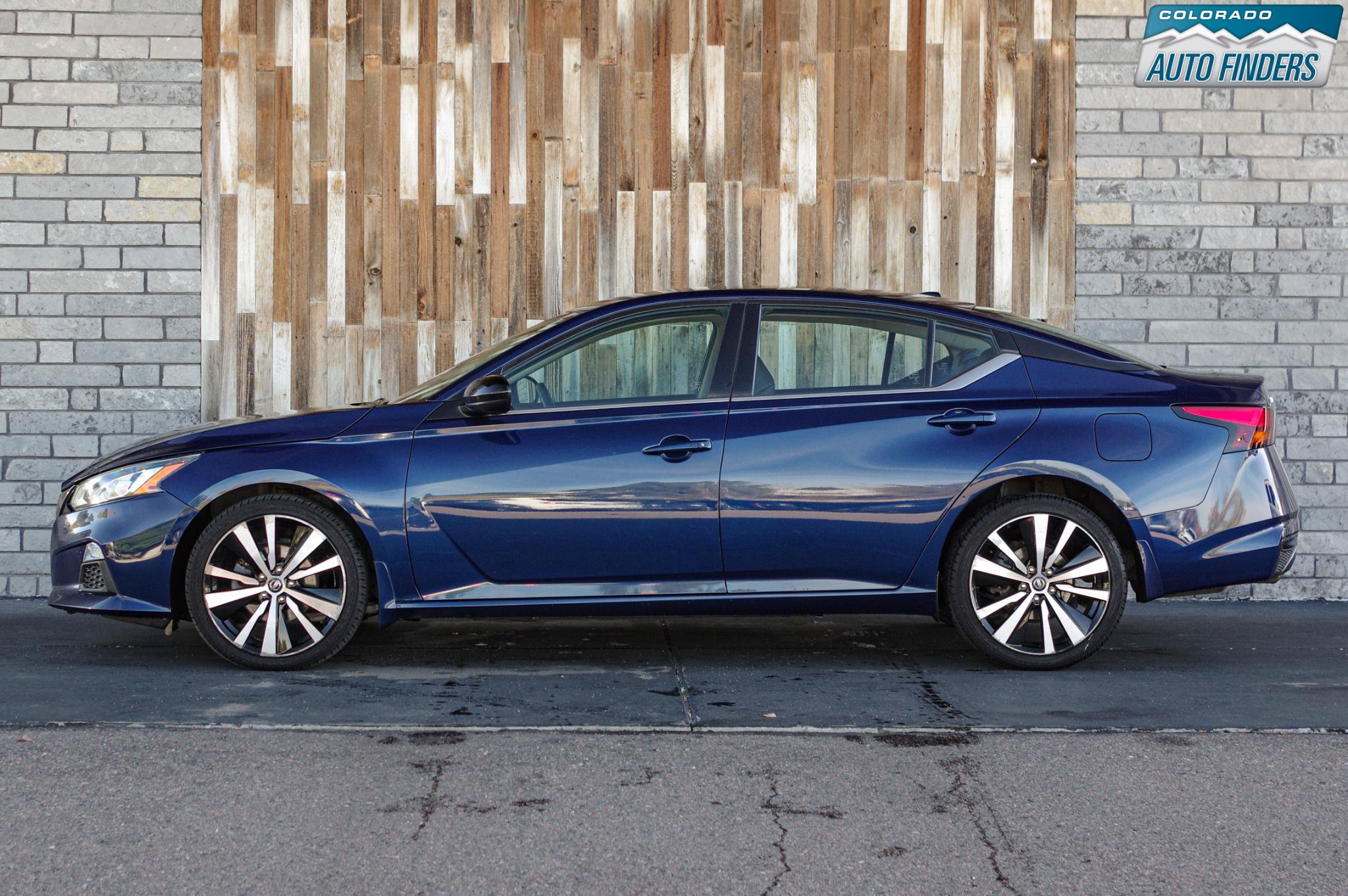 Used 2020 Nissan Altima 2.5 SR AWD/4WD image 3