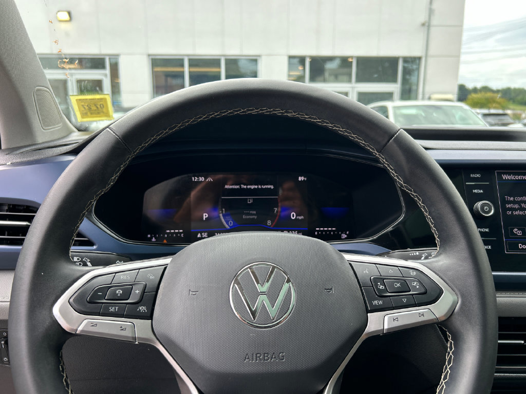 Used 2024 Volkswagen Taos SE AWD/4WD image 12