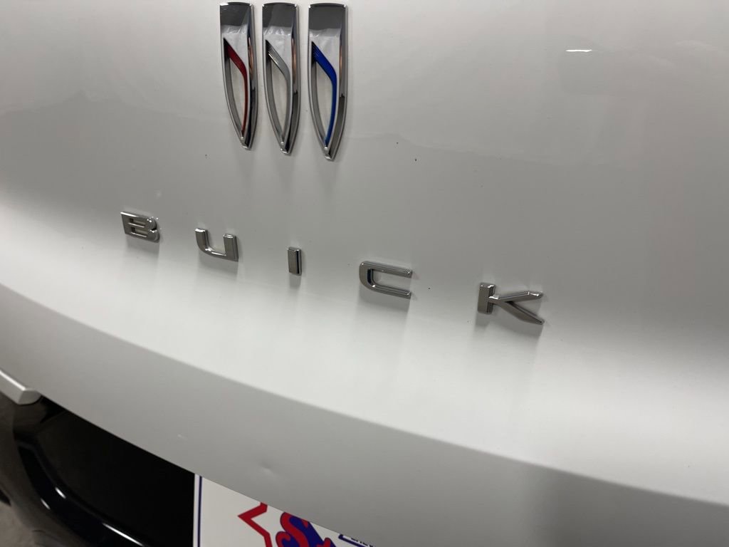 Used 2024 Buick Encore GX Sport Touring w/ Comfort Package image 15