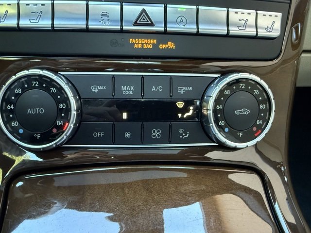 Used 2016 Mercedes-Benz SLK 300 image 16