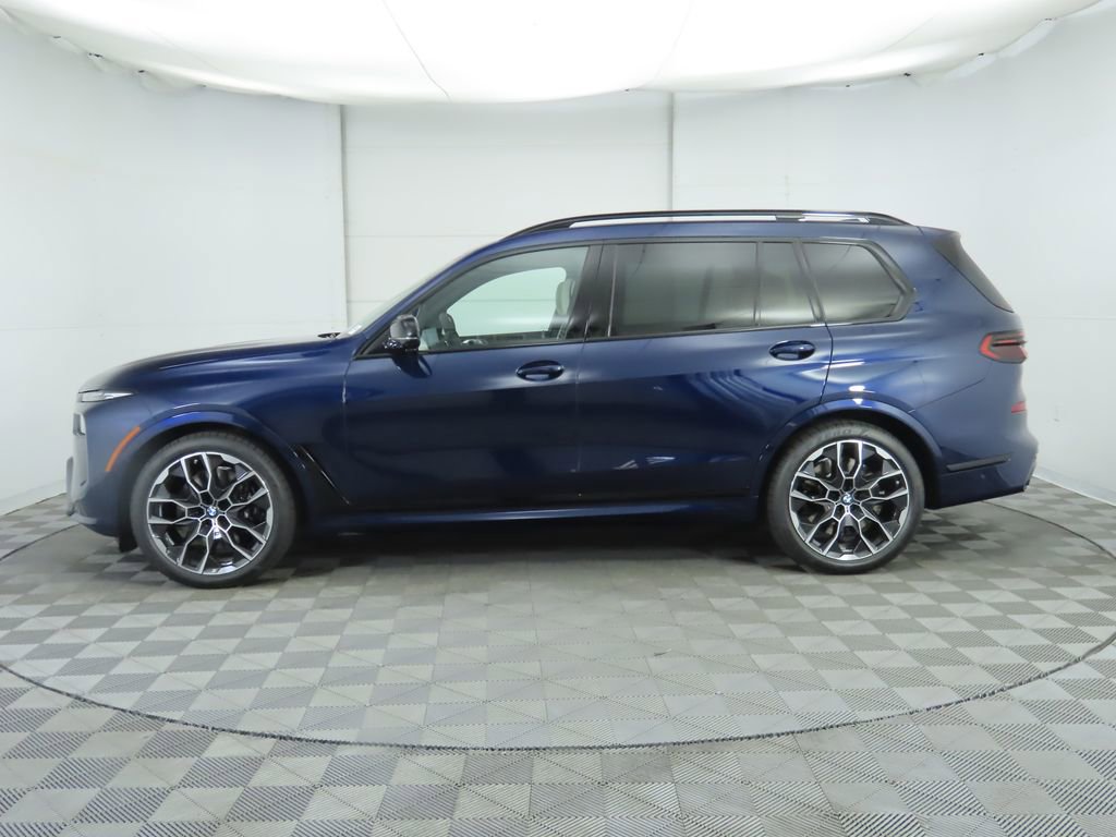 New 2026 BMW X7 M60i image 8