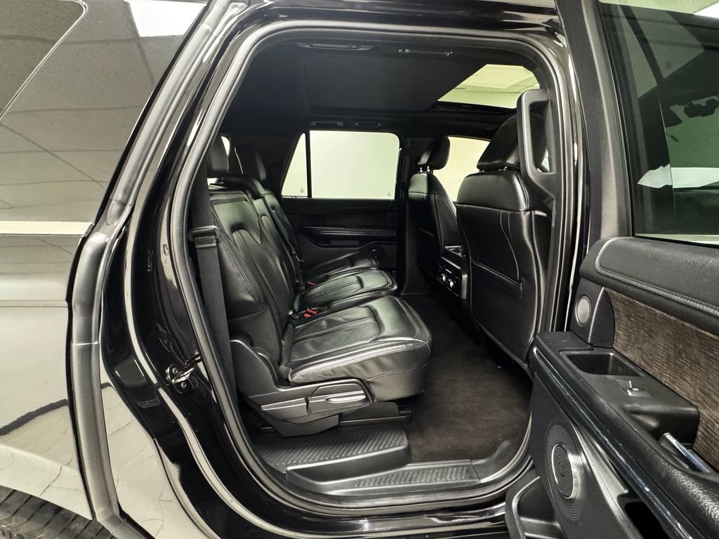 Used 2021 Ford Expedition Max Limited image 17