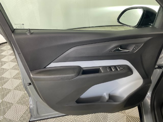 New 2027 Chevrolet Bolt LT w/ Comfort Package FWD image 11